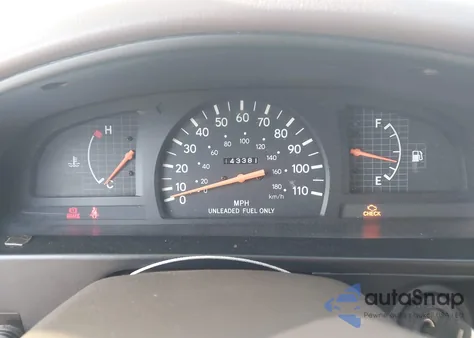 1997 Toyota Tacoma из США, поврежденный, VIN 4TANL42N2VZ296473